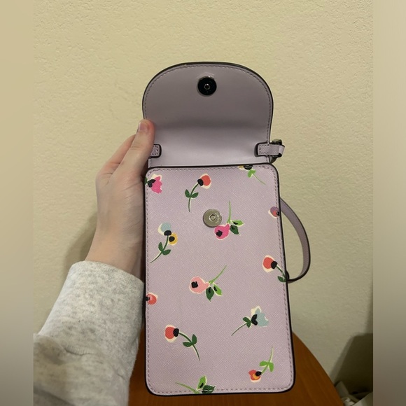 Kate Spade Cameron Floral Ditsy North South Flap Phone Crossbody Purple Travel - Picture 9 of 13